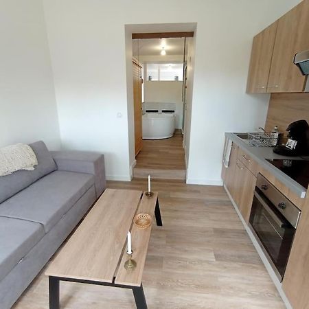 Sejour Sauna Et Jacuzzi Cocon La Roche-sur-Yon Exterior foto